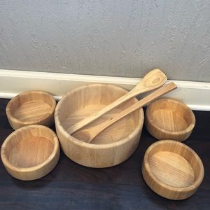 Wooden serving bowls